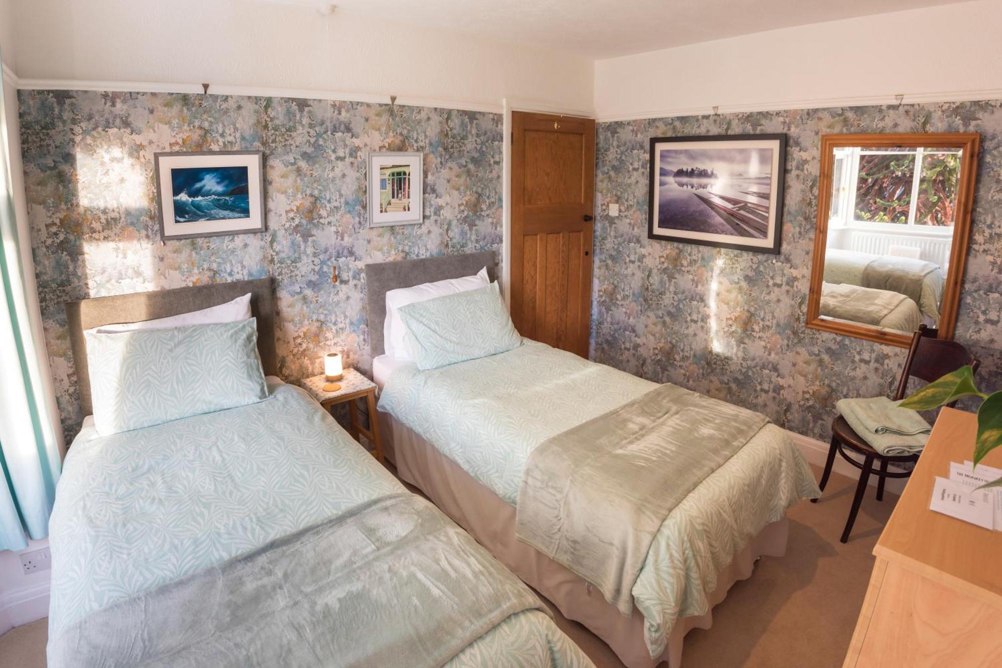 The Monkey House B&B 斯通 外观 照片
